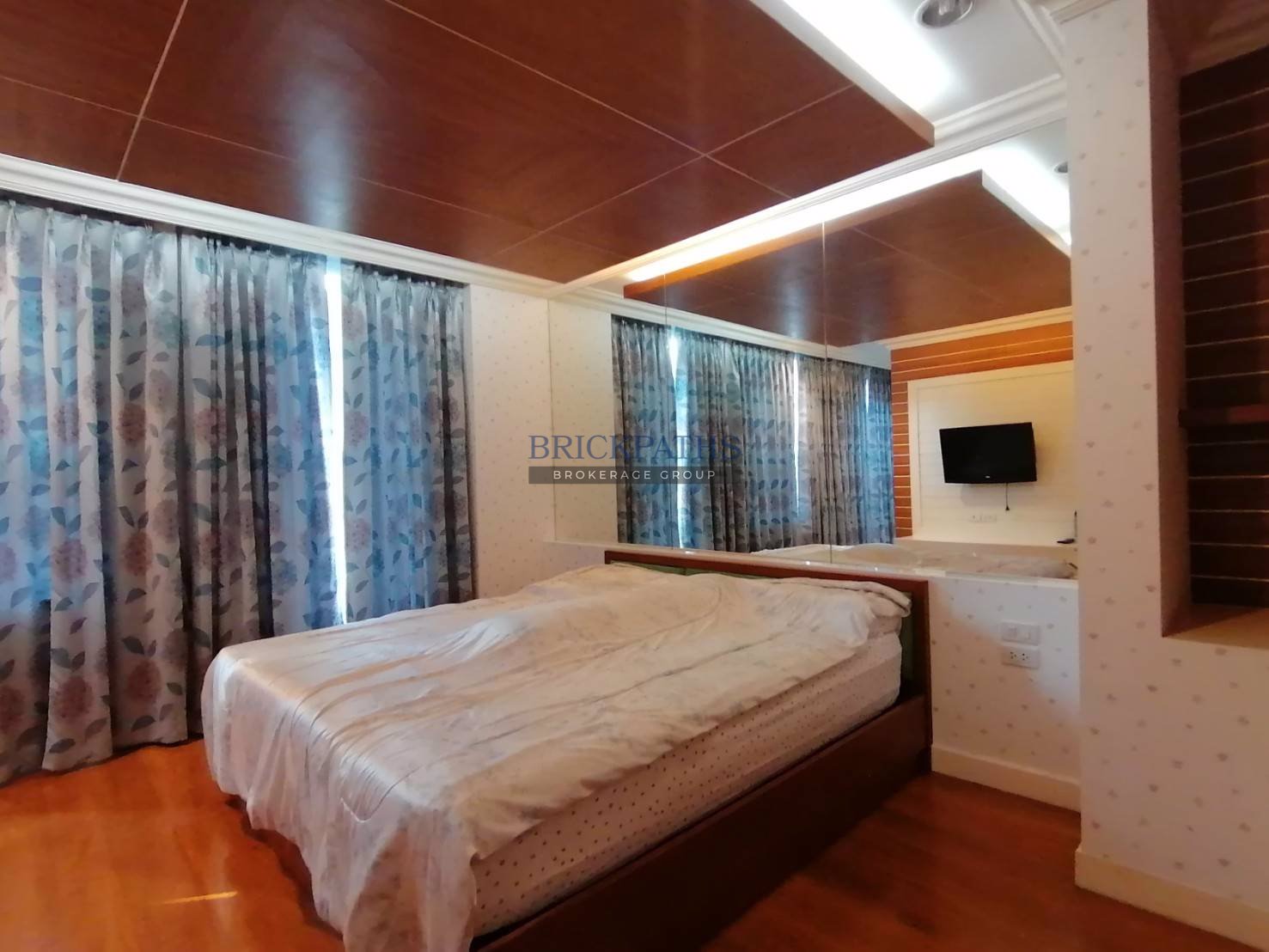 ขาย-บ้านกลางกรุง-ทองหล่อ-สุขุมวิท-55-ทำเลใจกลาง-หลังมุม