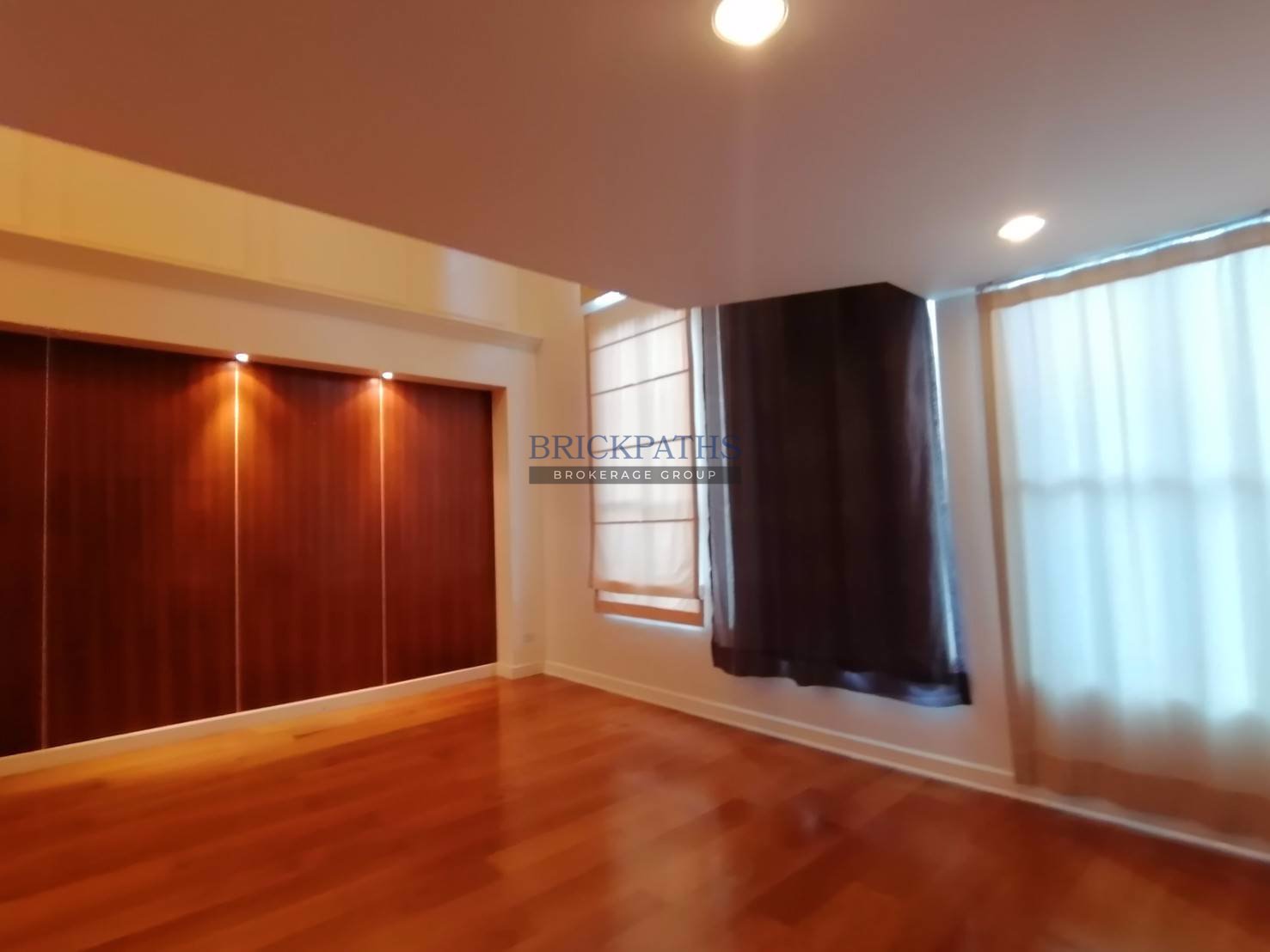 ขาย-บ้านกลางกรุง-ทองหล่อ-สุขุมวิท-55-ทำเลใจกลาง-หลังมุม