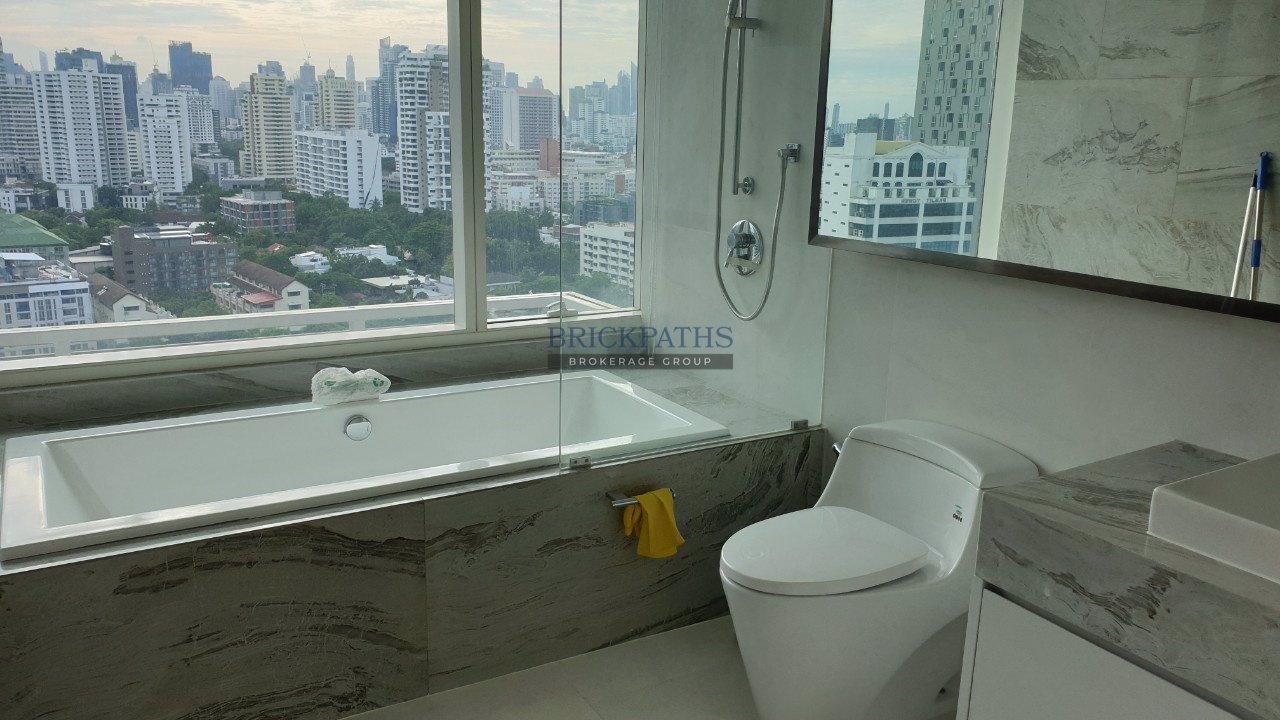 ขาย-คอนโด-eight-thonglor-2-ห้องนอน-วิวเมือง-ตำแหน่งหายาก-ใกล้-bts-ทองหล่อ