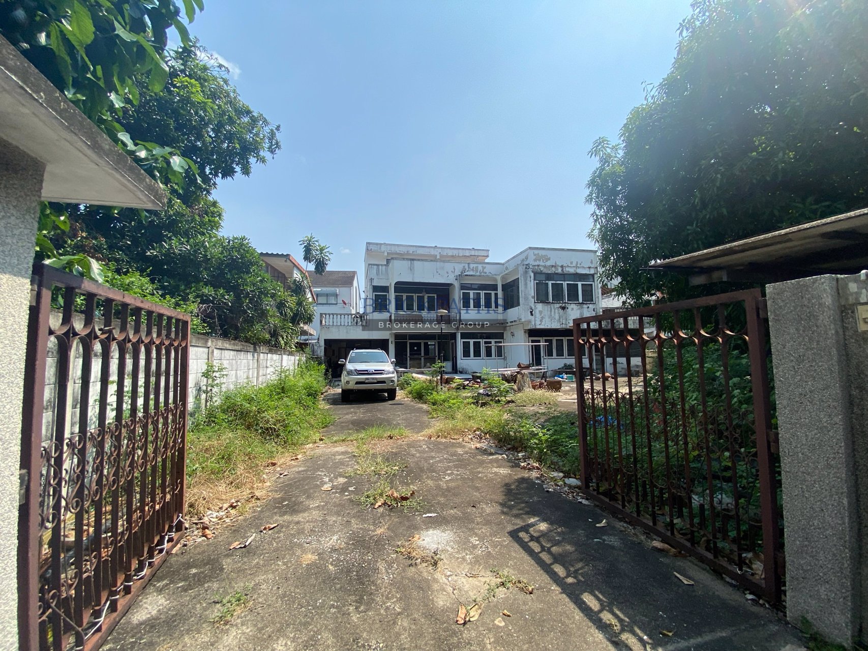 ขายที่ดินพร้อมสิ่งปลูกสร้าง-บ้านเดี่ยว-ซอยปรีดีพนมยงค์-20-สุขุมวิท-71