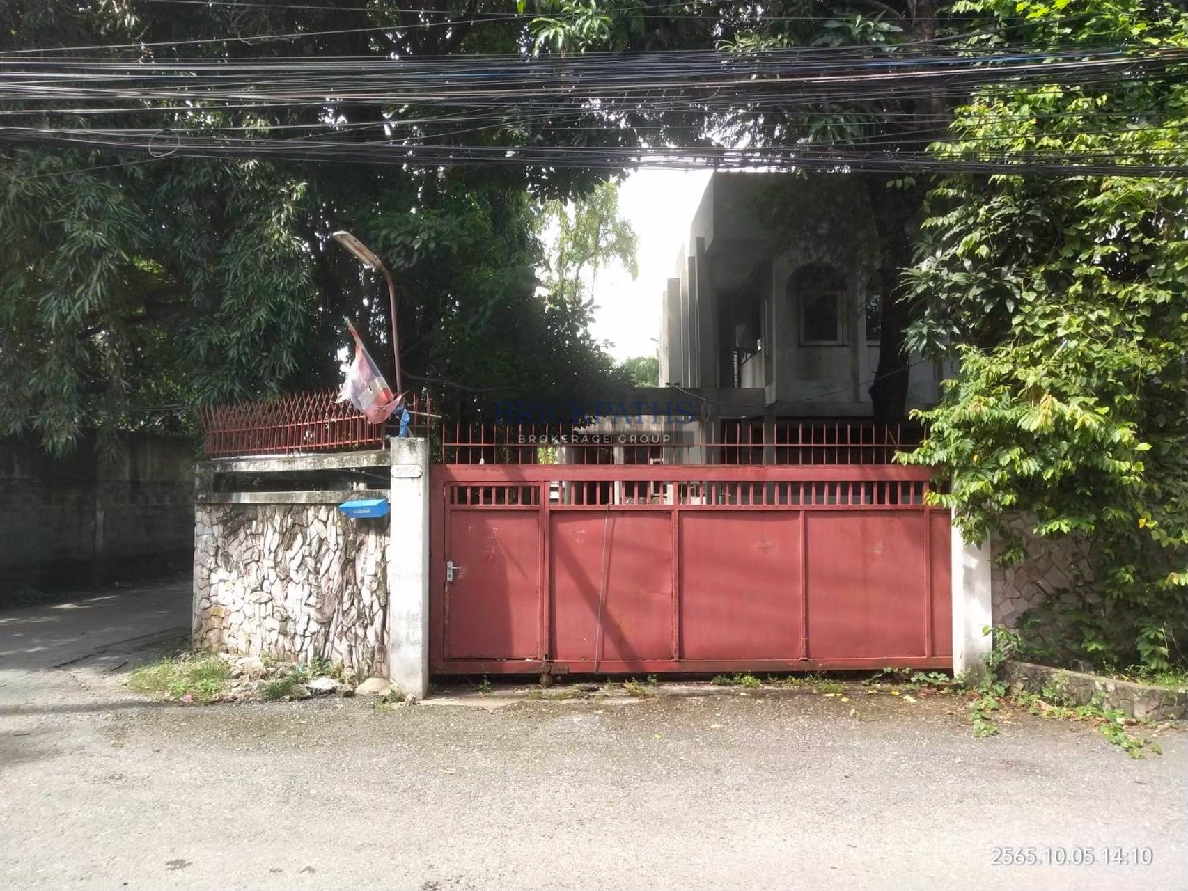 ขายที่ดินพร้อมสิ่งปลูกสร้าง-ซอยปรีดีพนมยงค์-14-แยก-3-สุขุมวิท-71