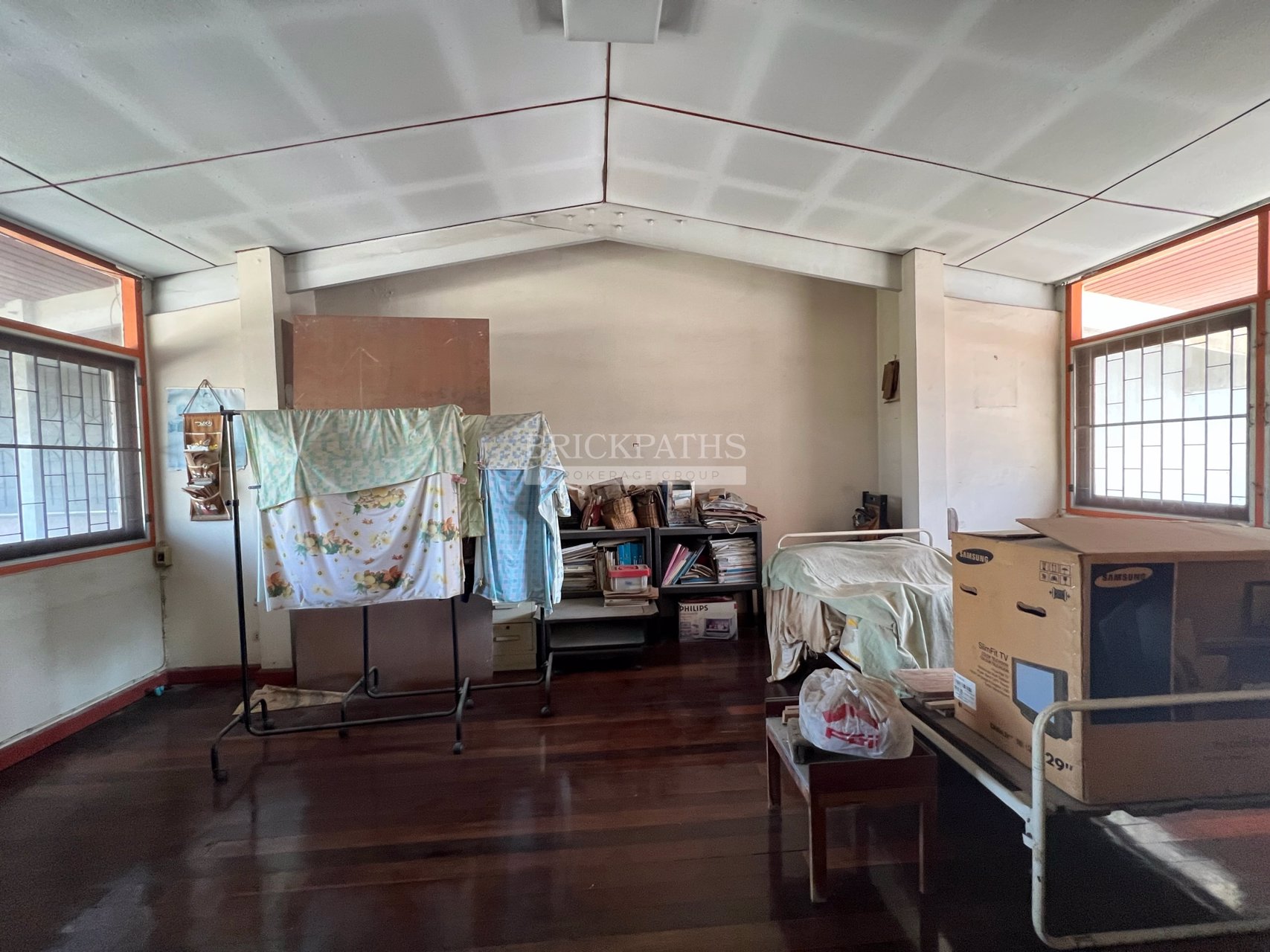 ขาย-ที่ดินพร้อมสิ่งปลูกสร้าง-ซอยพระราม-9-ซอย-41-แยก-12-หลัง-the-nine-พระราม-9-แปลงมุม