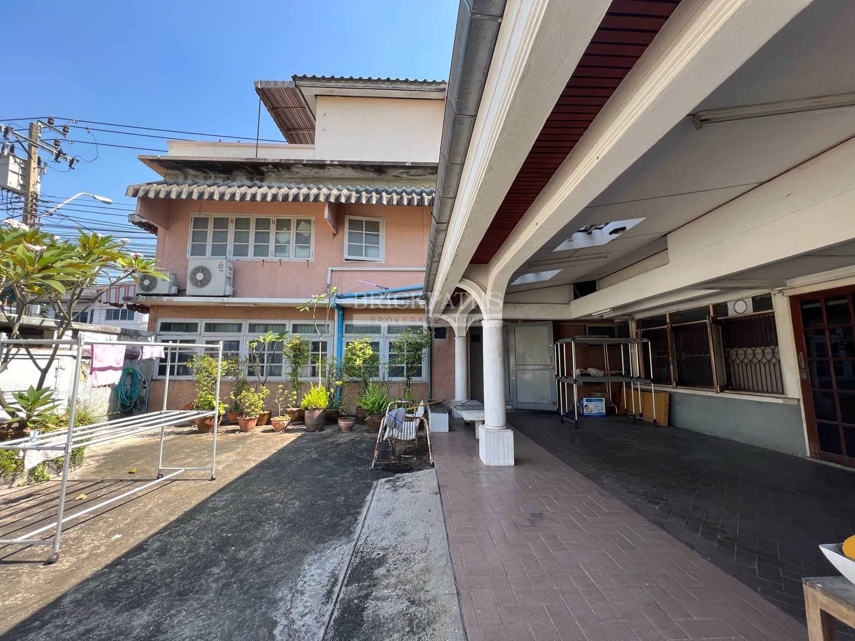 ขาย-ที่ดินพร้อมสิ่งปลูกสร้าง-ซอยพระราม-9-ซอย-41-แยก-12-หลัง-the-nine-พระราม-9-แปลงมุม