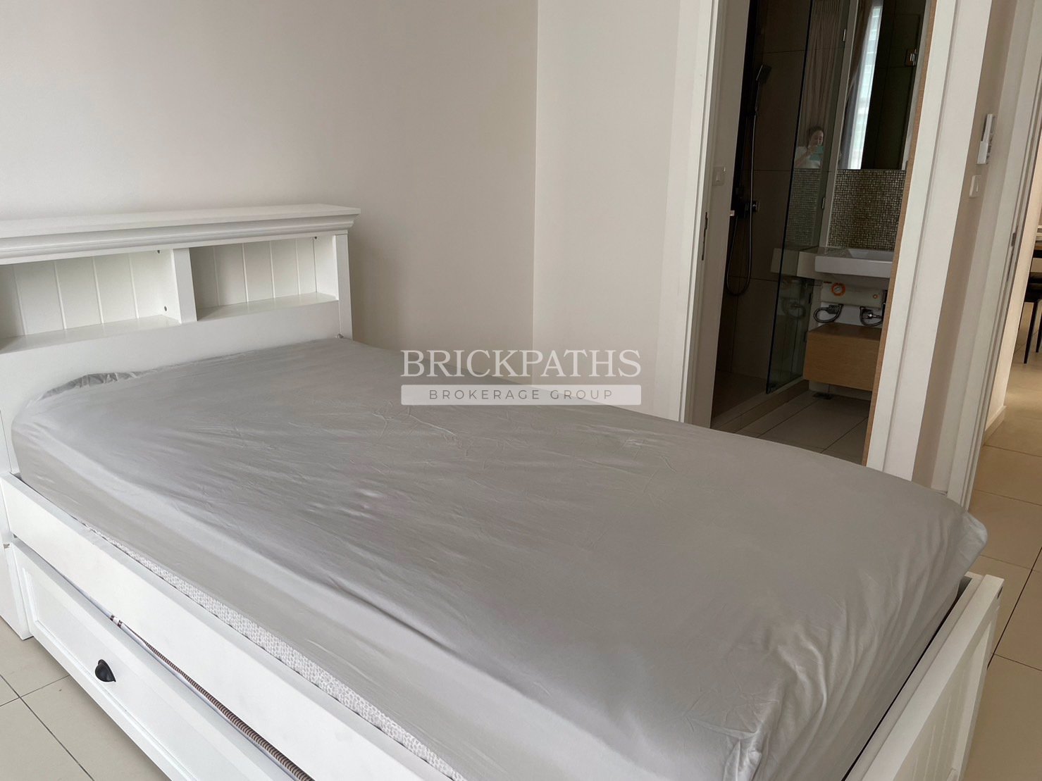 sale-condo-the-lofts-ekkamai-2-bedroom-bts-ekamai