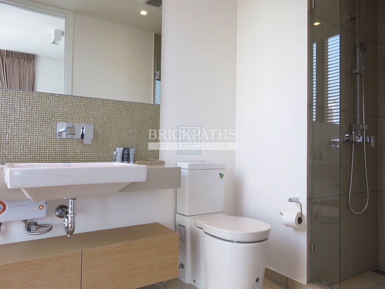 sale-condo-the-lofts-ekkamai-2-bedroom-bts-ekamai