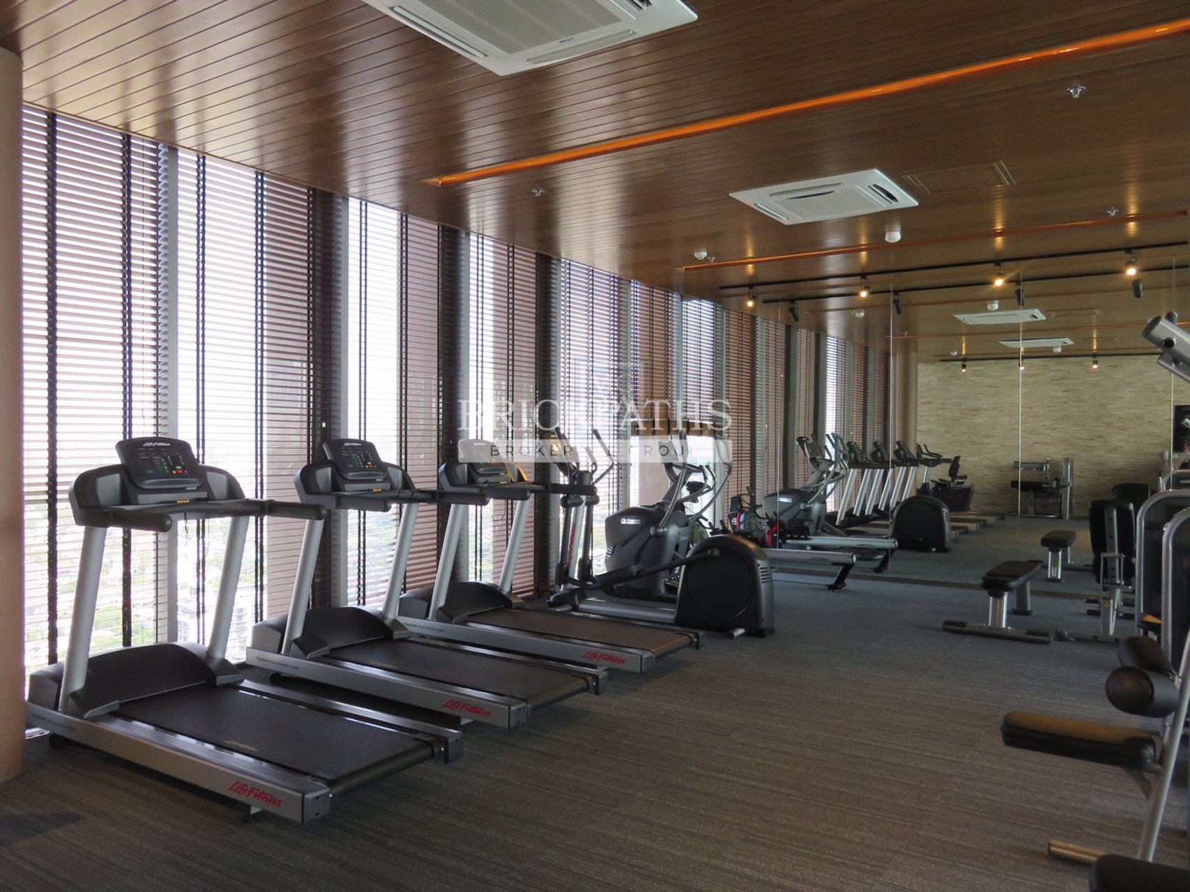 sale-condo-the-lofts-ekkamai-2-bedroom-bts-ekamai