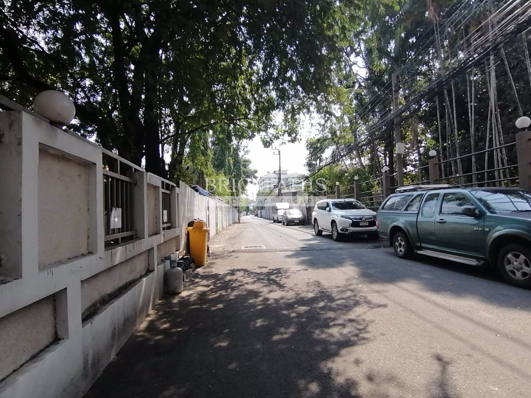 ขาย-ที่ดินพร้อมสิ่งปลูกสร้าง-ซอยปรีดีพนมยงค์-42-สุขุมวิท-71