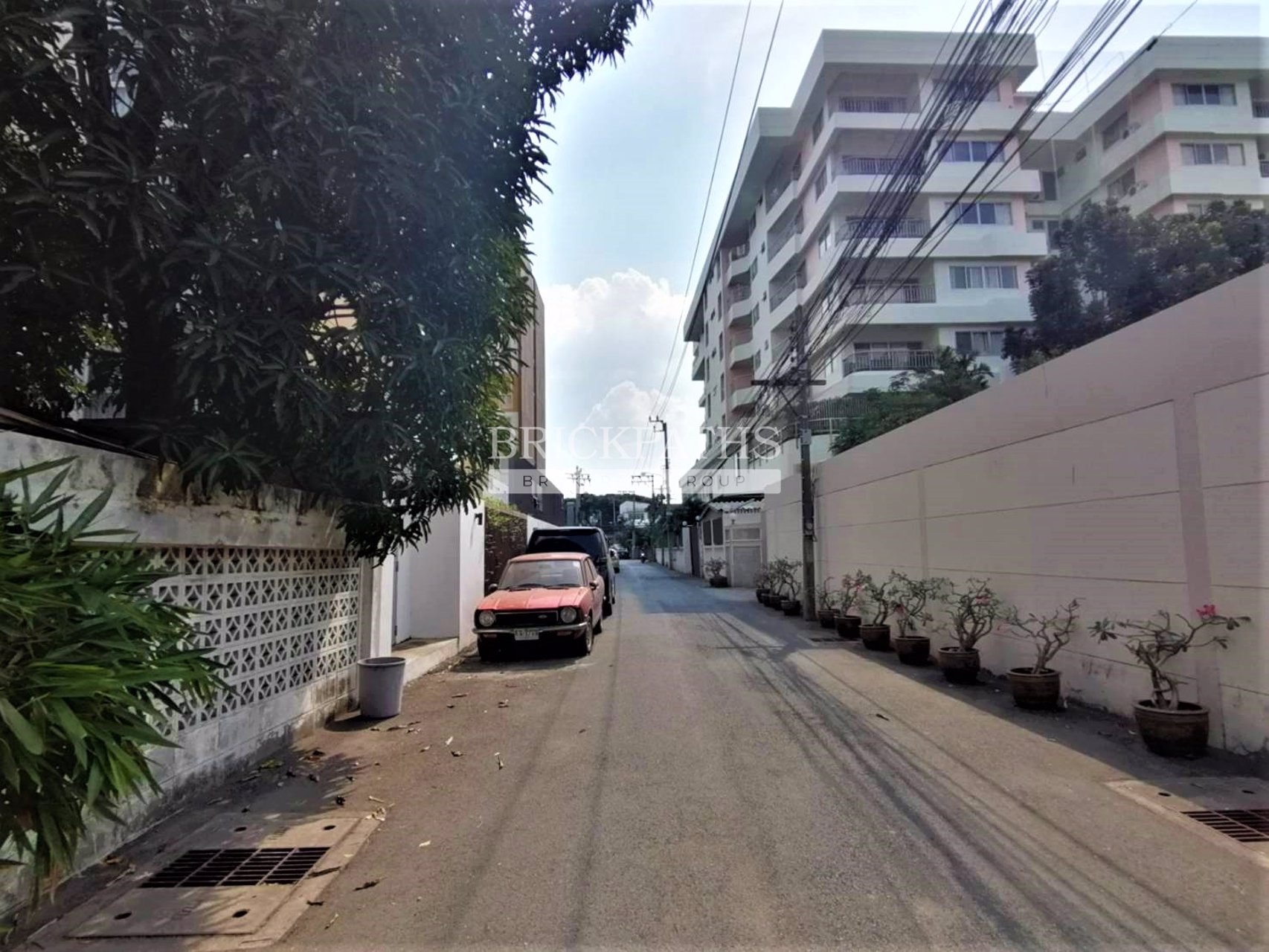 ขาย-ที่ดินพร้อมสิ่งปลูกสร้าง-ซอยปรีดีพนมยงค์-42-สุขุมวิท-71