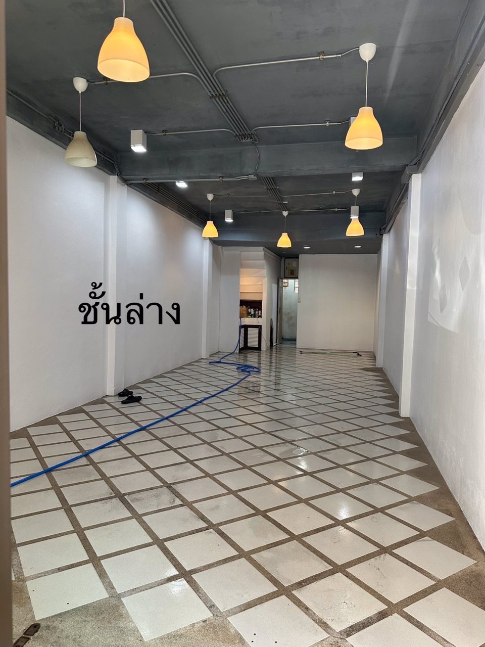 ตึกแถวปากซอยพัฒนาการ61-ทำเลดีเหมาะค้าขาย