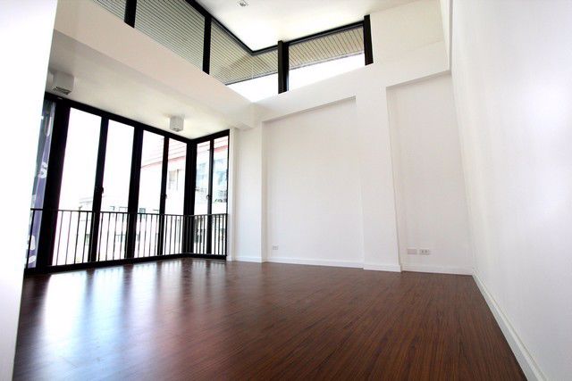 rt286-ให้เช่าและขาย-โฮมออฟฟิศ-ซอยสหการประมูล-เลียบทางด่วน-เอกมัย-รามอินทรา