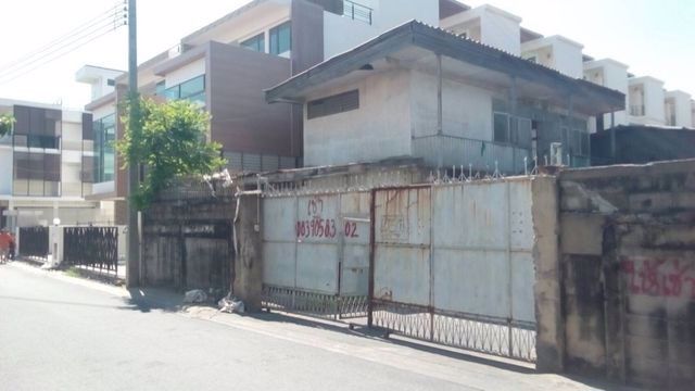 rk018ให้เช่าโกดัง-พื้นที่-384-ตรว-ซอยสาธุประดิษฐ์-พระราม-3