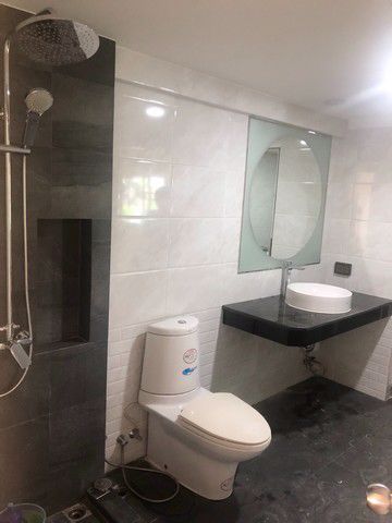 ให้เช่าทาวน์เฮ้าส์รีโนเวทใหม่-ในซอยสุขุมวิท-4-btsนานา