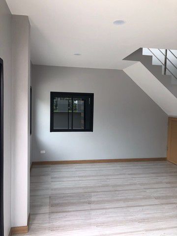 ขายโกดังสร้างใหม่-พร้อมออฟฟิศ-ซอยศรีด่าน-3-ศรีนครินทร์