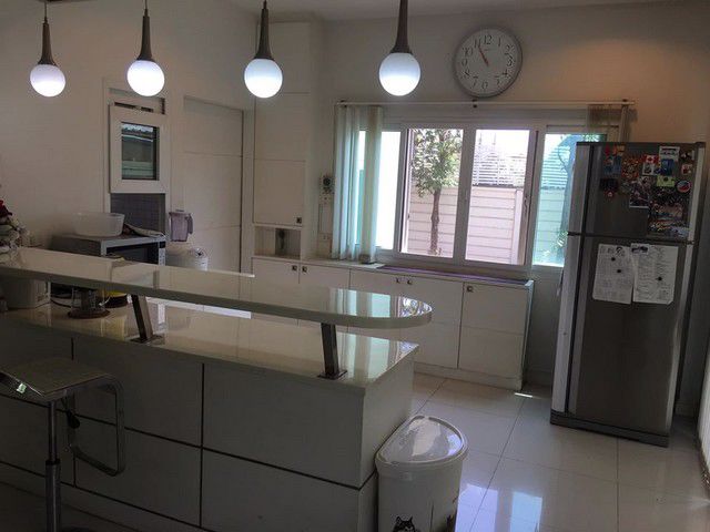 ให้เช่าบ้านเดี่ยว-102-ตรว-หมู่บ้านสุวรรณนิเวศน์-นวมินทร์-42