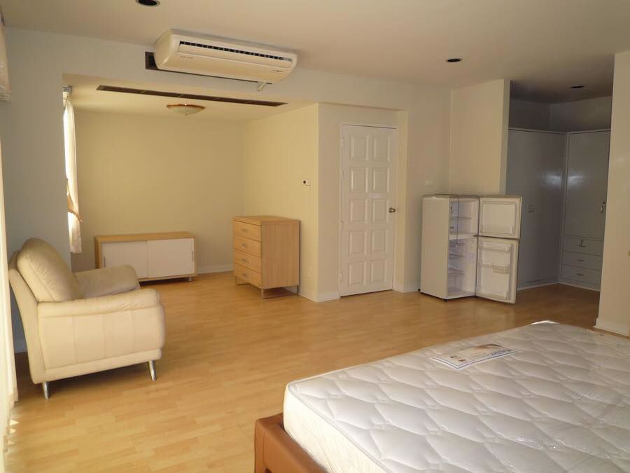 ขายบ้าน-4-ชั้น-สุขุมวิท-31-แยก-2-ย่านพร้องพงษ์