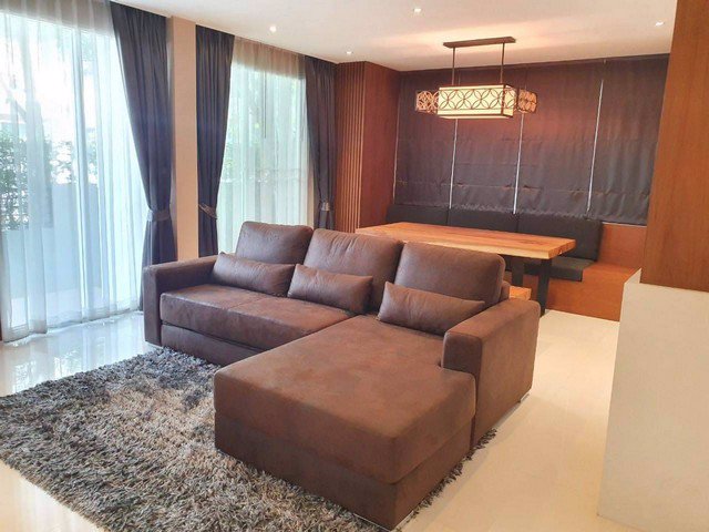 ให้เช่าบ้านเดี่ยว-modern-3-ชั้น-หมู่บ้าน-nivana-beyond-lite-ใกล้-airport-link-บ้านทับช้าง