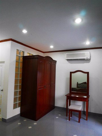 ให้เช่า-town-house-ในหมู่บ้านวัฒนา-ซนราธิวาส-22-ซ-สาธุประดิษฐ์-15-ใกล้เซ็นทรัลพระราม3