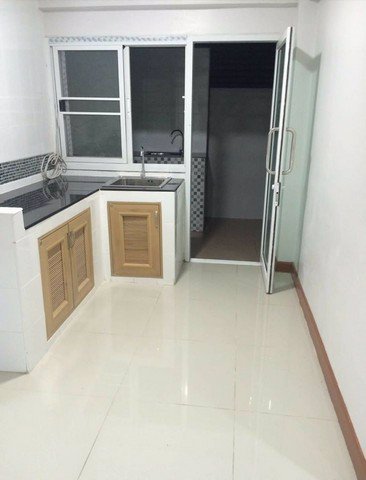 ให้เช่าบ้าน-3-ชั้น-รีโนเวทใหม่-กัลปพฤกษ์-สาทร-ใกล้บิ๊กซี-กัลปพฤกษ์