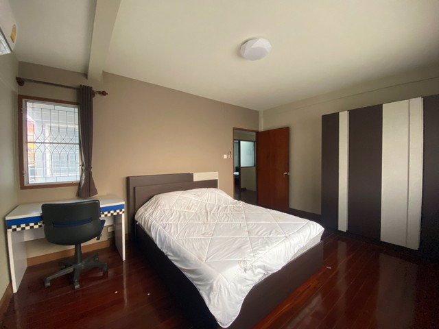 ให้เช่าบ้านเดี่ยวหลังมุม-90-ตรว-4-ห้องนอน-3-ห้องน้ำ-บ้านตกแต่งใหม่-พัฒนาการ53
