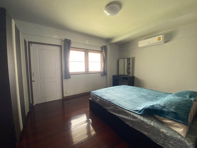 ให้เช่าบ้านเดี่ยวหลังมุม-90-ตรว-4-ห้องนอน-3-ห้องน้ำ-บ้านตกแต่งใหม่-พัฒนาการ53