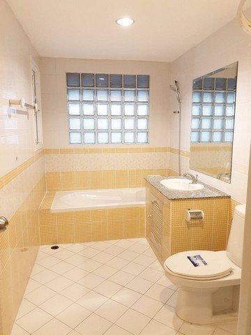 ให้เช่าทาวน์โฮม-4-ชั้น-5-ระดับ-โครงการบุษราคัมเพลส-วิภาวดีรังสิต-20-ลาดพร้าว-18-ใกล้-mrt-ลาดพร