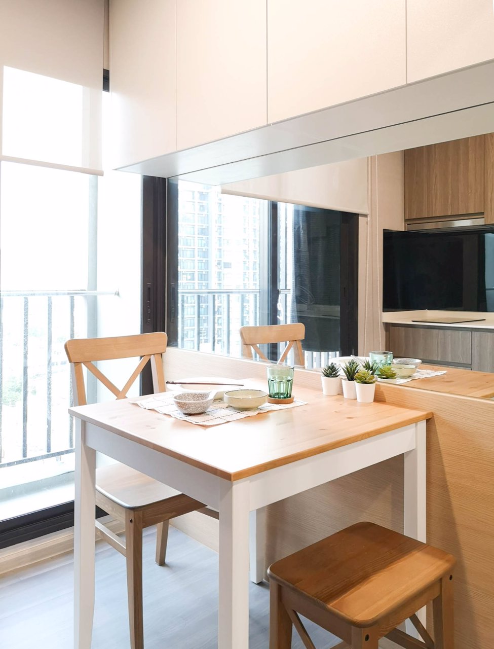 ให้เช่าคอนโด-parkland-charan-pinklao-345-ตรม-ตู้เก็บของเยอะ-16500-ต่อเดือน