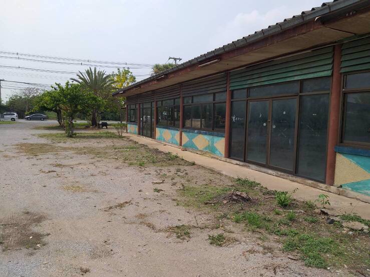 ขายที่ดินพร้อมอาคารชั้นเดี่ยว-พื้นที่-9-ไร่-32-ตารางวา-หน้ากว้างติดถนนสระบุรี-หล่มสักกว้าง-75-เมตร