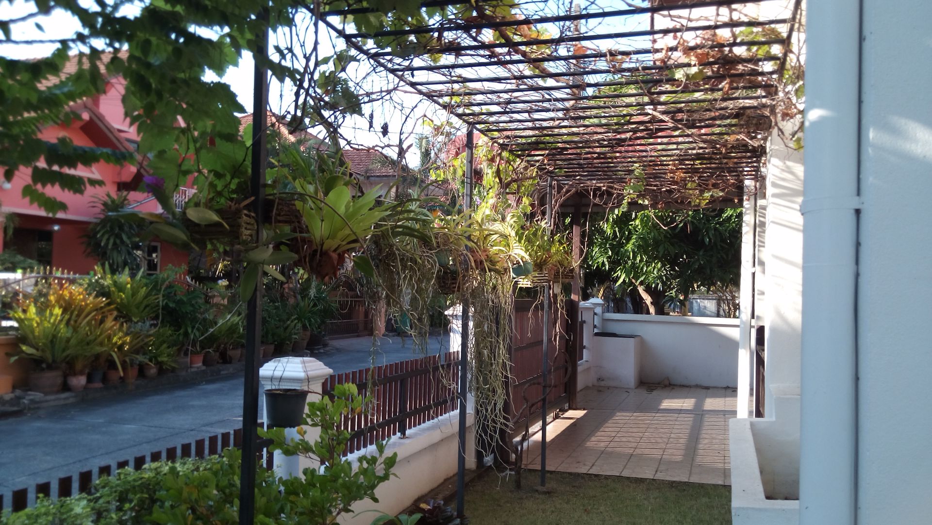 ขาย-ให้เช่า-บ้านเดี่ยว-2-ชั้น-5-ห้องนอน-3-ห้องน้ำ-125-ตรว-พร้อมเฟอร์ครบ-มเติมทรัพย์-บ้านฉางระยอง