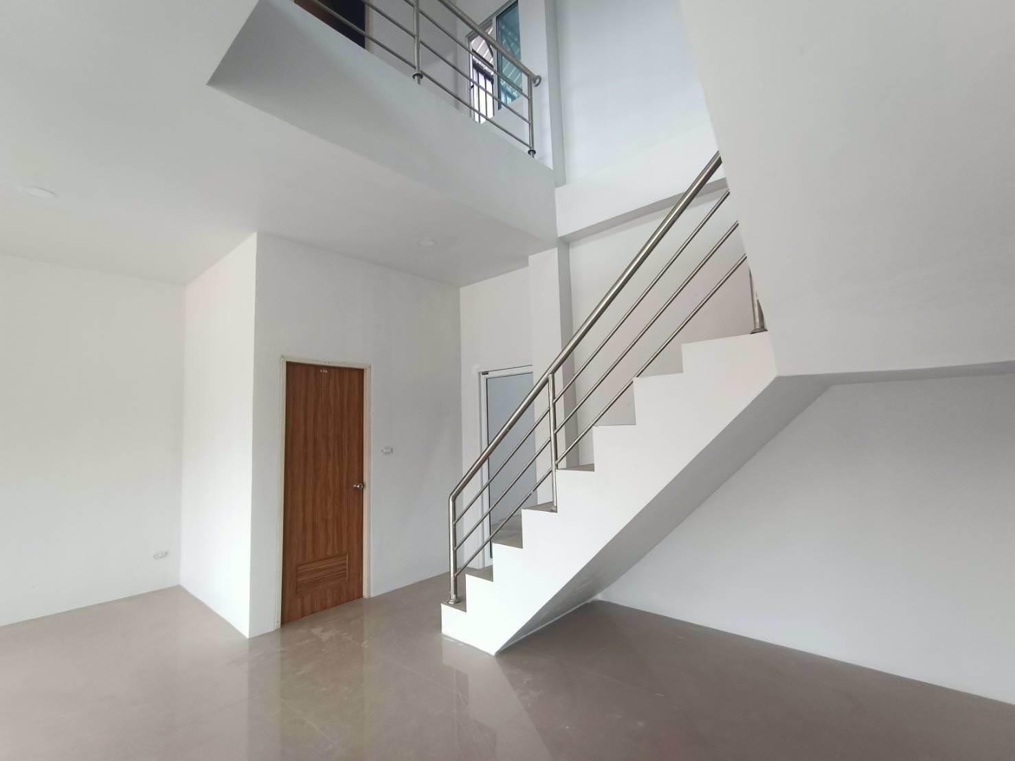 โกดัง-ทรัพย์รุ่งเรือง-คลองมะเดื่อ