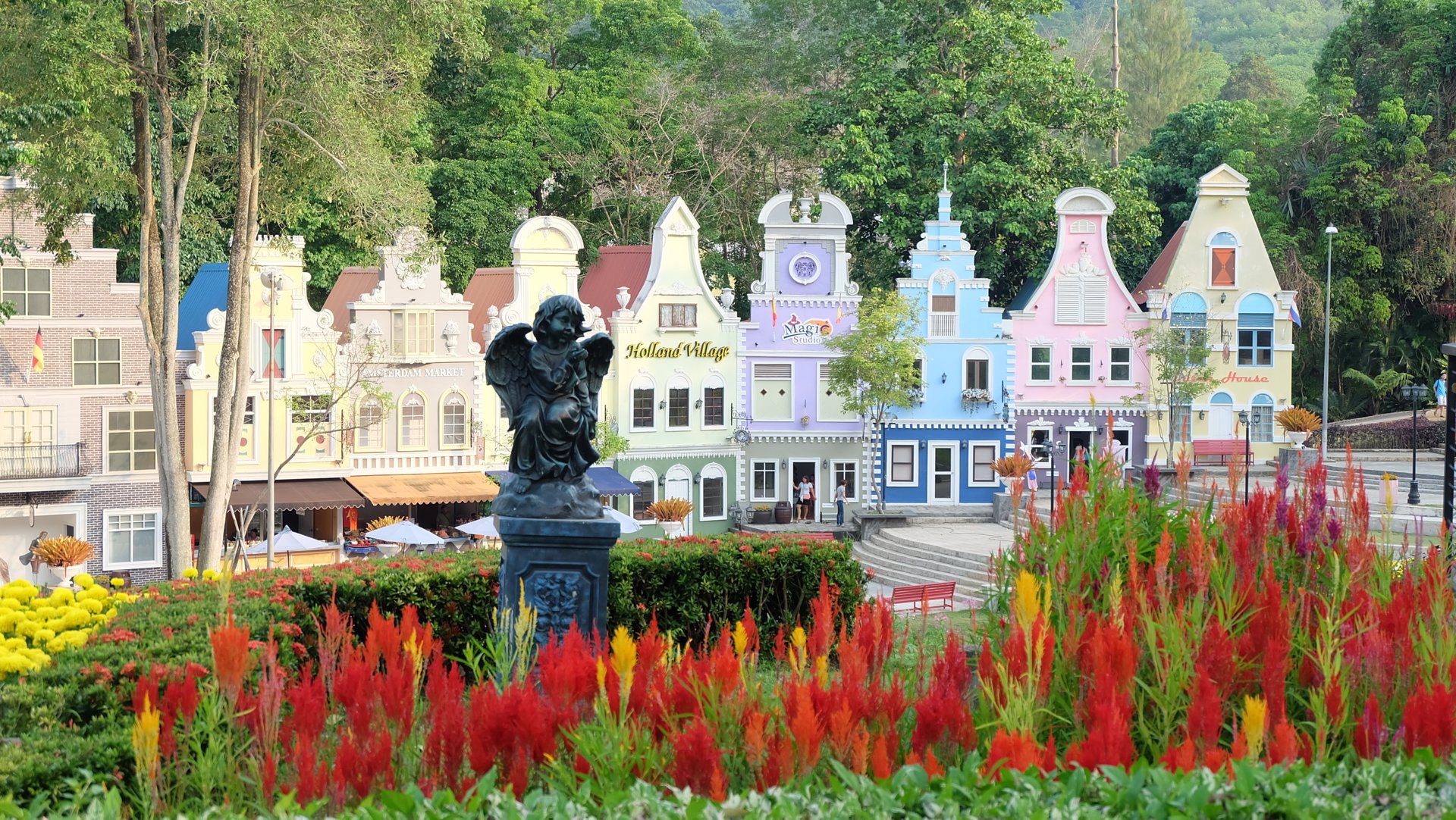 ขายด่วนบ้านเดี่ยวระยองบนเขาแต่ใกล้ทะเลหาดแม่รำพึง