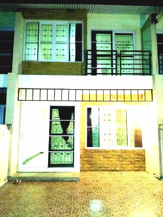 ให้เช่าบ้านทาวน์เฮาส์-2-ชั้น-ซอยแจ้งวัฒนะ17-ปากซอยคอนโดลุมพินี-สินสุข-ทรัพย์วัฒนะ-เยื้องเซ็นทรัลแ