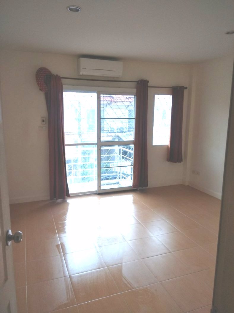 ให้เช่าบ้านทาวน์เฮาส์-บางซื่อ-วงศ์สว่าง-11-หลังมพระนครเหนือ-มสิรีนพาร์ค-2-085-048-8803