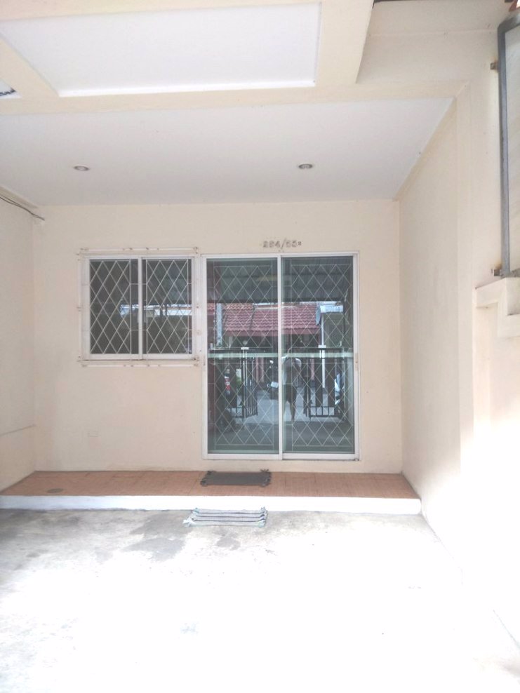 ให้เช่าบ้านทาวน์เฮาส์-บางซื่อ-วงศ์สว่าง-11-หลังมพระนครเหนือ-มสิรีนพาร์ค-2-085-048-8803