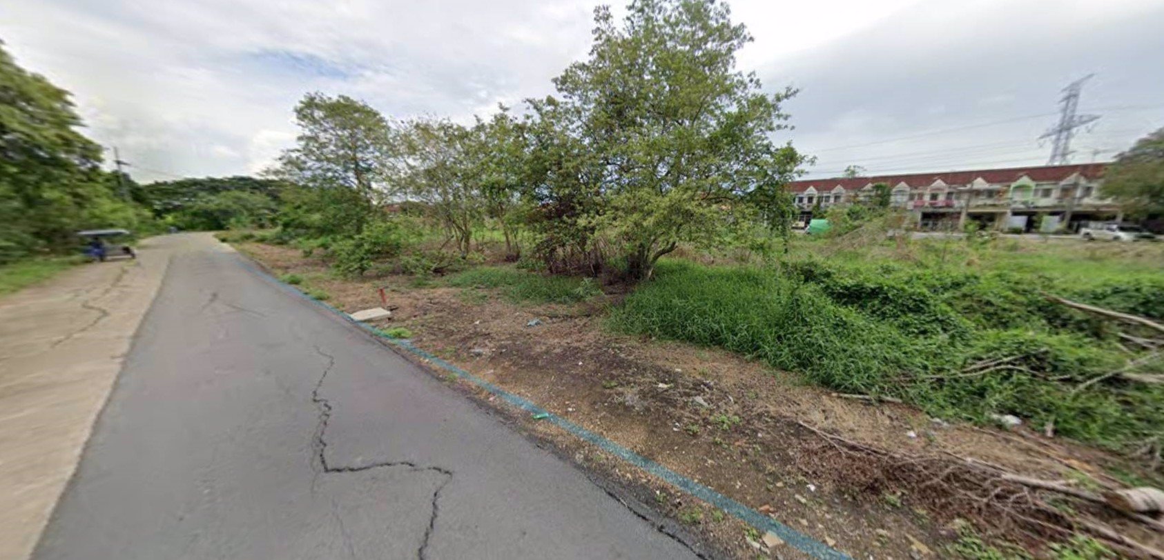 ที่ดินเปล่าถมแล้ว-โฉนดเลขที่-15599-ขายที่ดิน-200-ตรว-ราคา-1100000-บาท-ฟรีโอน-ตารางวาละ-5500-บา