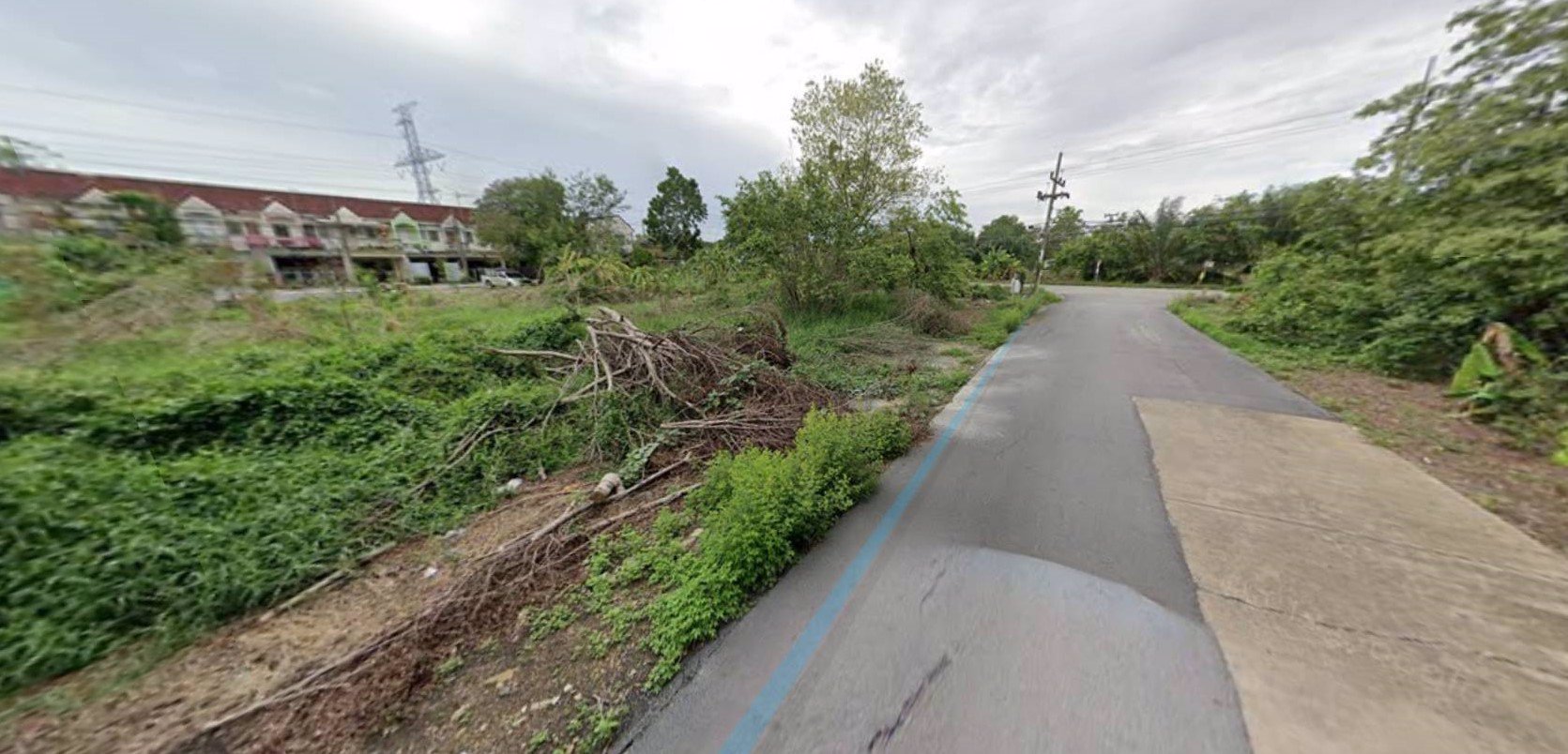 ที่ดินเปล่าถมแล้ว-โฉนดเลขที่-15599-ขายที่ดิน-200-ตรว-ราคา-1100000-บาท-ฟรีโอน-ตารางวาละ-5500-บา