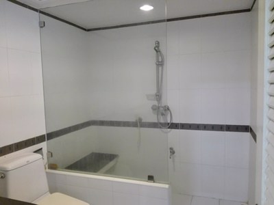 ให้เช่าคอนโด-ใกล้-bts-ราชดำริ-เห็นวิวสนามกอล์ฟ-พร้อมเข้าอยู่ได้ทันที