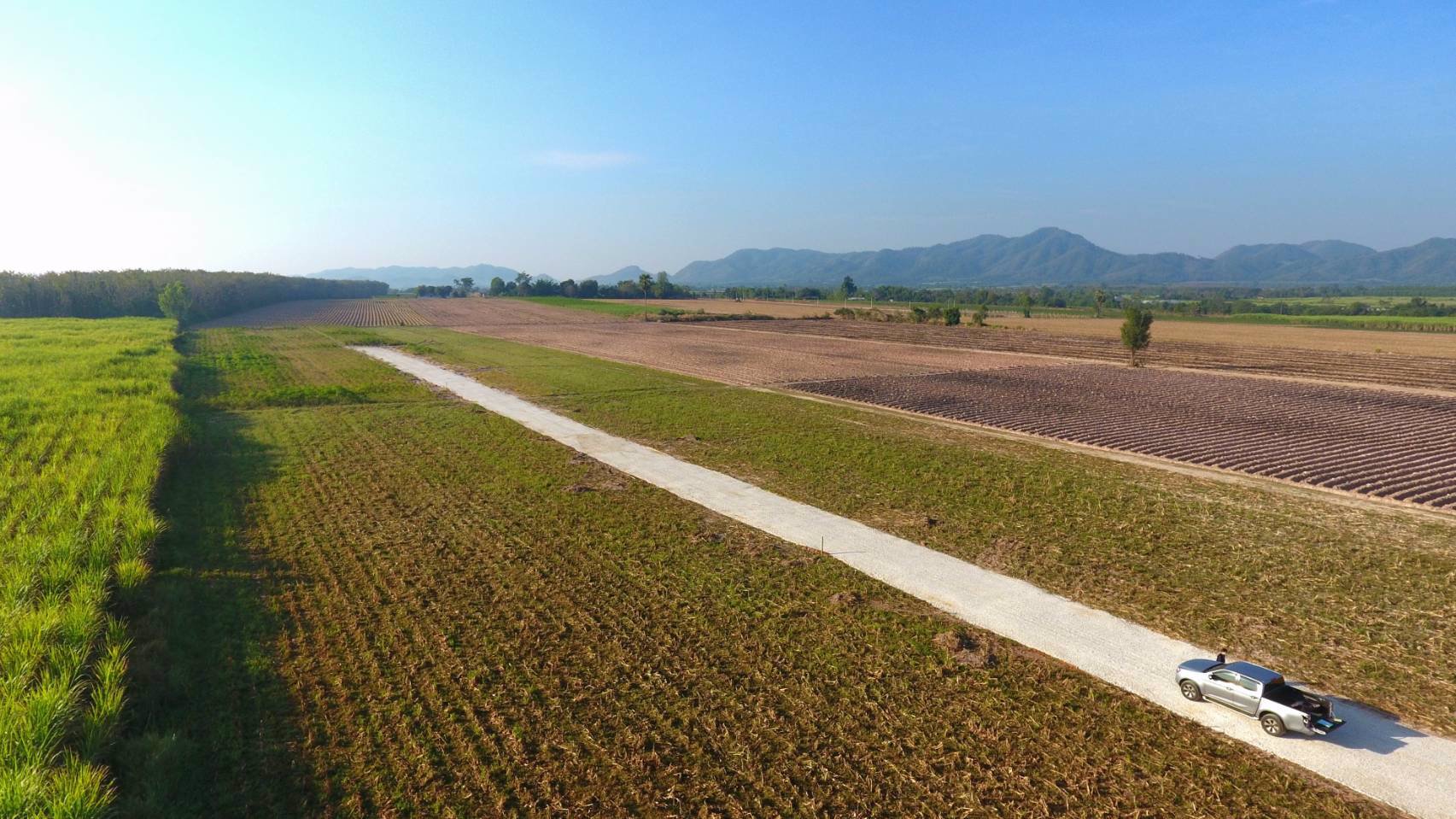 ที่ดินเปล่าแบ่งขาย-วิวภูเขา-โฉนดครุฑแดง-นส4จ