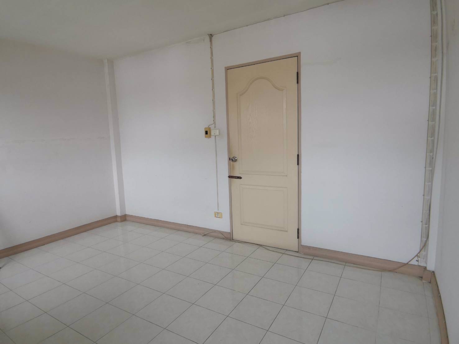 ขายทาวน์เฮ้าส์-หมู่บ้าน-สินสุขโพธิ์แก้ว-ลาดพร้าว101-บางกะปิ