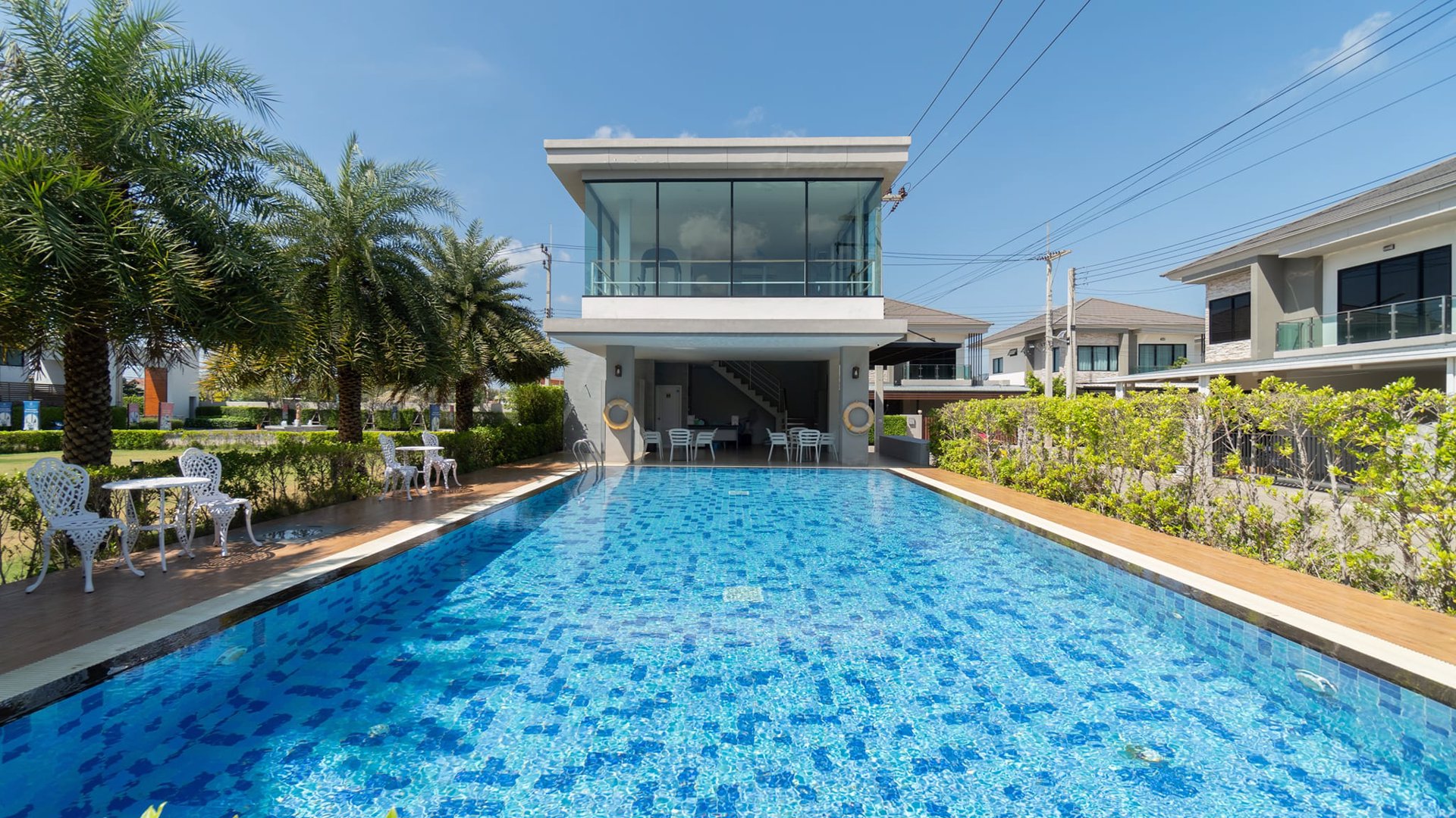 ขายบ้านเดี่ยว-อลิซแลนด์-เศรษฐกิจ-พันธุวงค์-3นอน-3น้ำ-2จอด-ก่ออิฐแดงทั้งหลัง-ใกล้เซ็นทรัลมหาชัย-เริ่ม