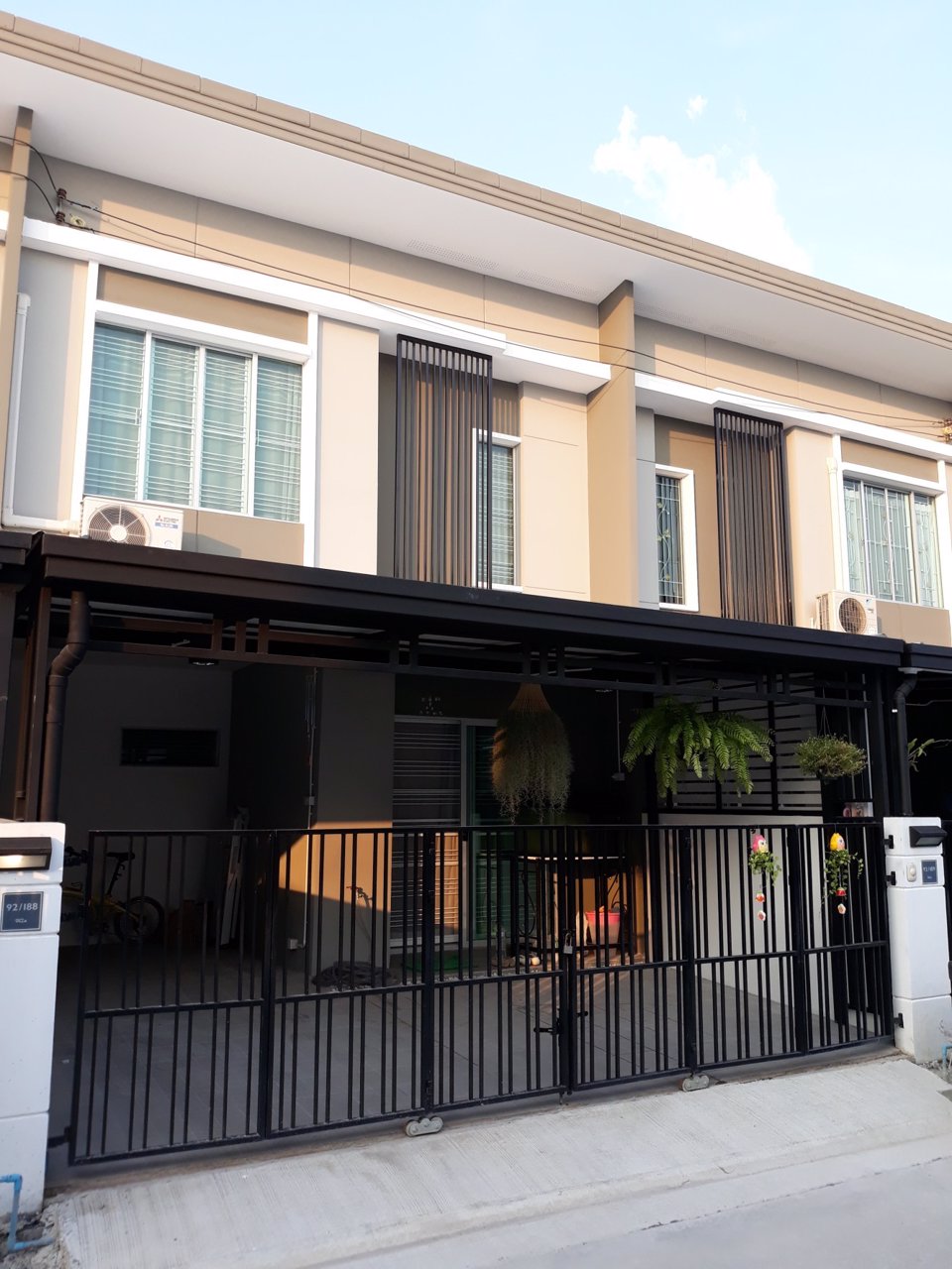 ขายทาวน์โฮม-2-ชั้น-หมู่บ้านพฤกษาวิลล์-92-อ่อนนุช-สุวรรณภูมิ-ทำเลดีเยี่ยม-ใกล้แอร์พอร์ตลิงค์