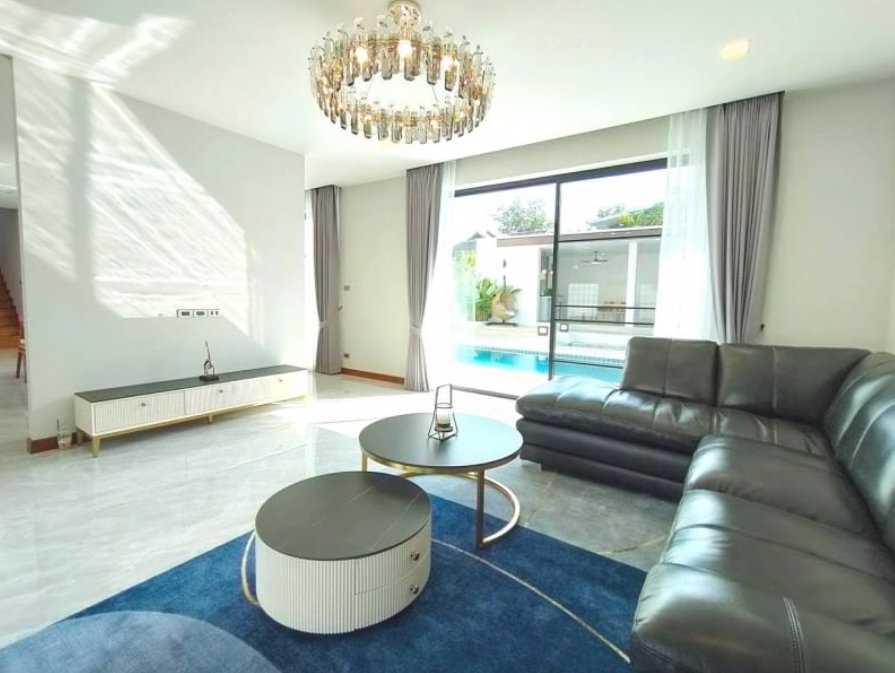 ขายบ้านสร้างใหม่-บ้านหรูพูลวิลล่าหางดง-เชียงใหม่-เดินทางสะดวก