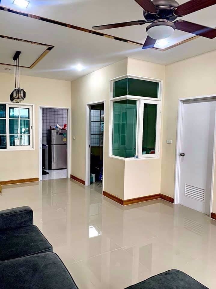 ขายขาดทุน-ทาวน์โฮม-บ้านใหม่หมู่บ้านโกลเด้นทาวน์3-บางนาสวนหลวง