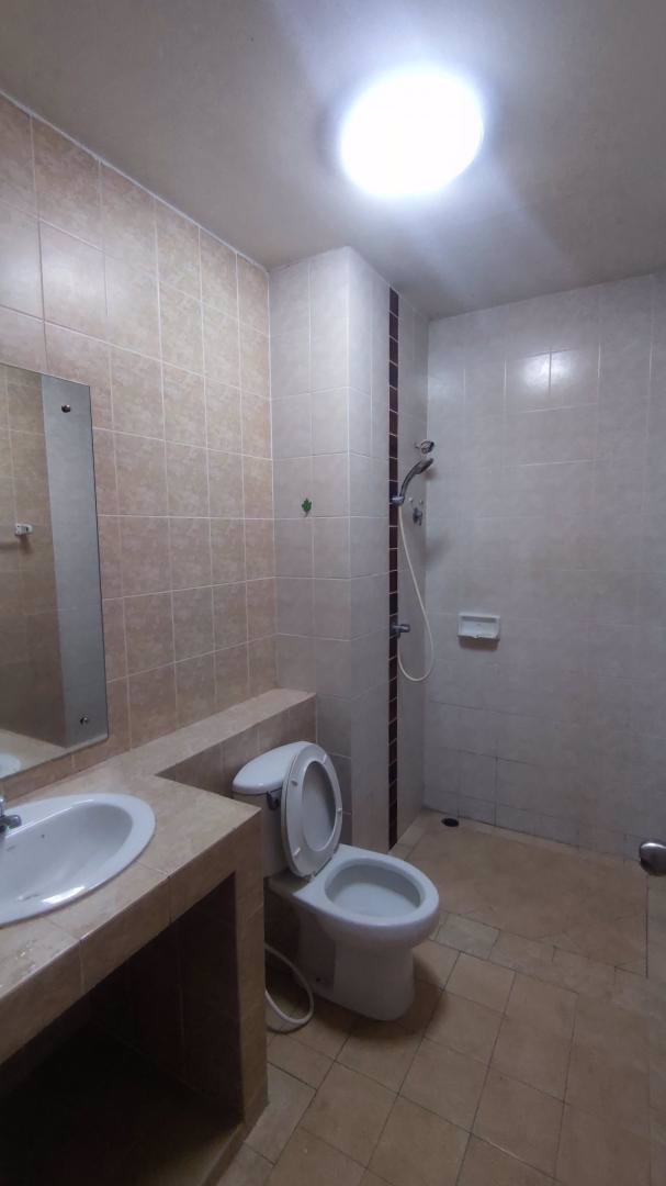 ขายทาวน์โฮมหมู่บ้าน-ปริญญาลักษณ์-สาธร-กาญจนา-3ชั้น-18ตรวบ้านสภาพดี-เจ้าของขายเอง-แถมออกค่าโอนให้