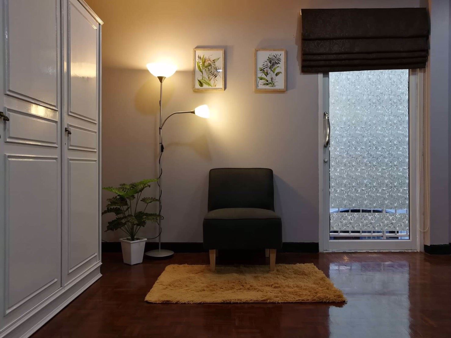 บ้านว่างให้เช่า-บนถนนสุทธิสารวินิยฉัย-ซอยสวรรค์วิถี-กทม