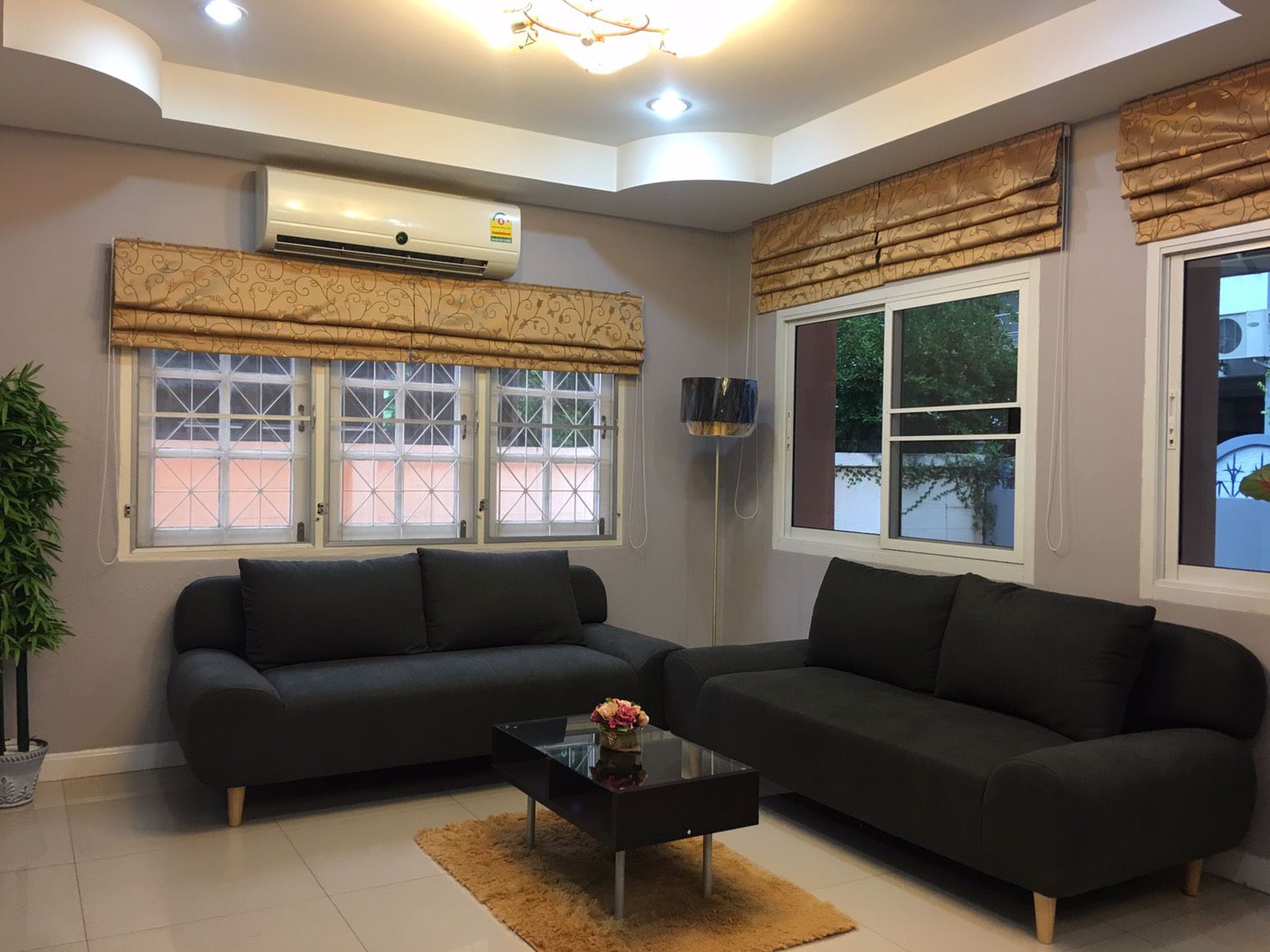 บ้านว่างให้เช่า-บนถนนสุทธิสารวินิยฉัย-ซอยสวรรค์วิถี-กทม