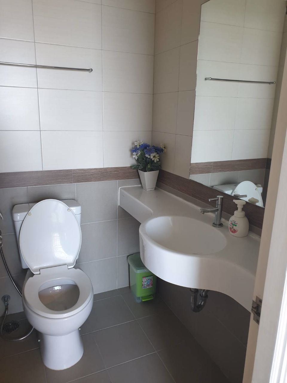 ให้เช่าคอนโด-lpn-park-pinklao-ย่านปิ่นเกล้า-ให้เฟอร์นิเจอร์ครบ-แต่งทั้งห้องด้วย-แบรนด์-เอสบี