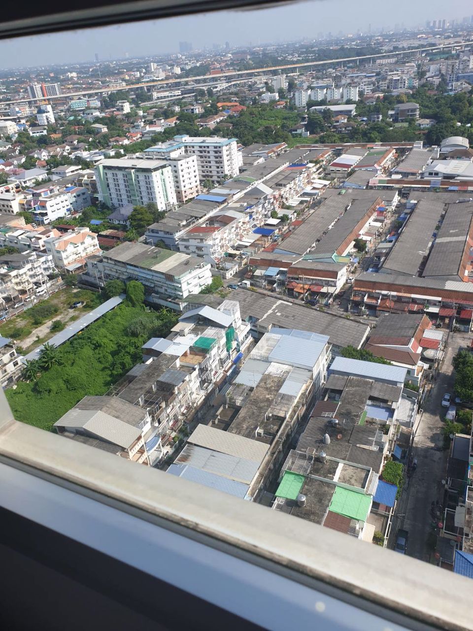 ให้เช่าคอนโด-lpn-park-pinklao-ย่านปิ่นเกล้า-ให้เฟอร์นิเจอร์ครบ-แต่งทั้งห้องด้วย-แบรนด์-เอสบี