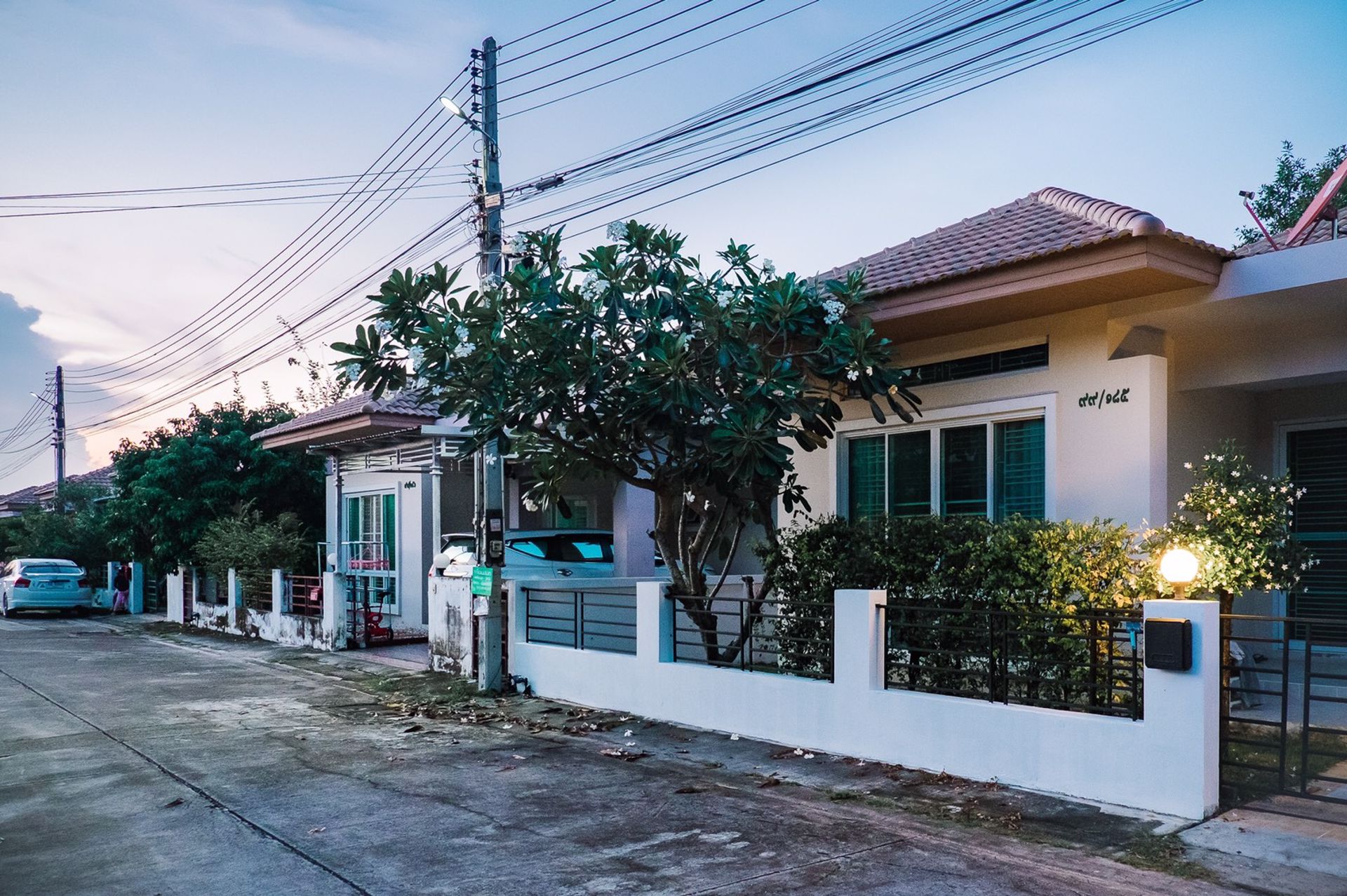 ขายบ้าน-หมู่บ้านเติมทรัพย์-ลิฟวิ่งโฮม-เมืองระยอง-เจ้าของขายเอง-โทร-095-164-5690