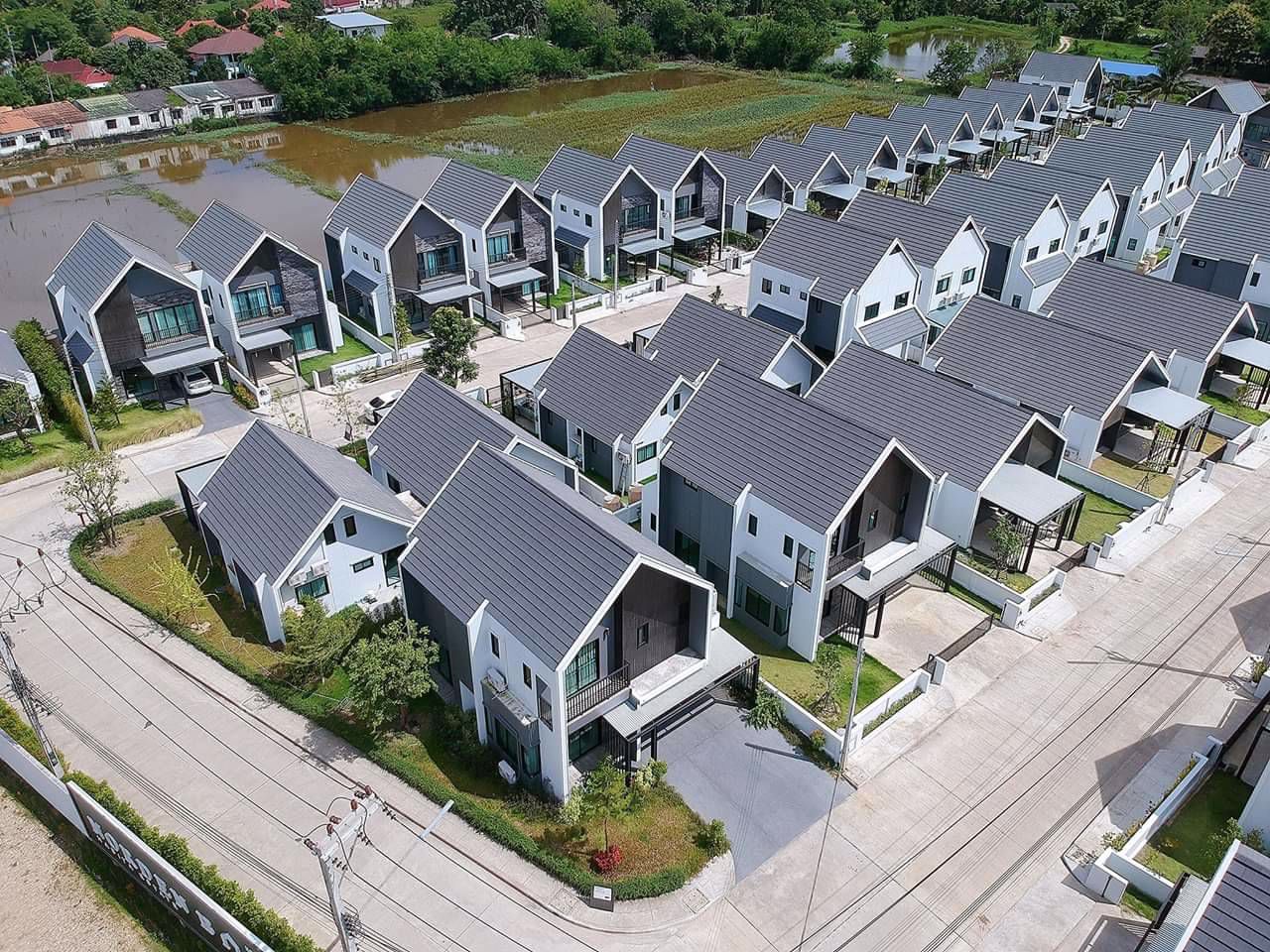 ขายดาวน์-บ้านใหม่-อยู่ในช่วงกำลังก่อสร้าง-สวยหรู-สไตล์นอดิก-ใกล้-มแม่โจ้-เชียงใหม่-โทร-088-644-3555