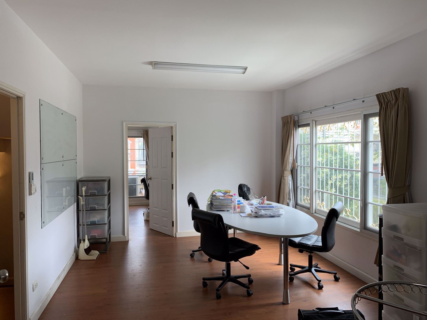 ขายด่วนทาวน์โฮม-urban-sathorn-หลังใหญ่-แปลงหัวมุม-ห่าง-bts-บางหว้า-1-กม-เพิ่งรีโนเวท-สภาพดี